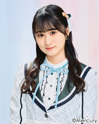 ファイル:2022年HKT48プロフィール 田中伊桜莉.jpg