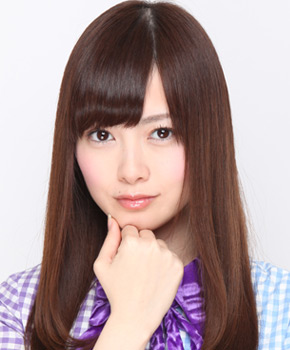 ファイル:2012年乃木坂46プロフィール 白石麻衣.jpg