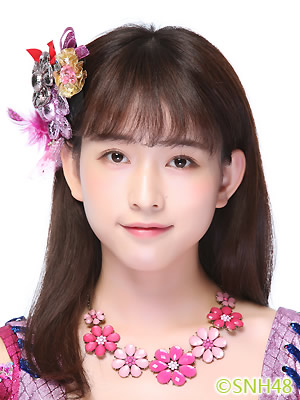 ファイル:2016年SNH48プロフィール 张丹三.jpg
