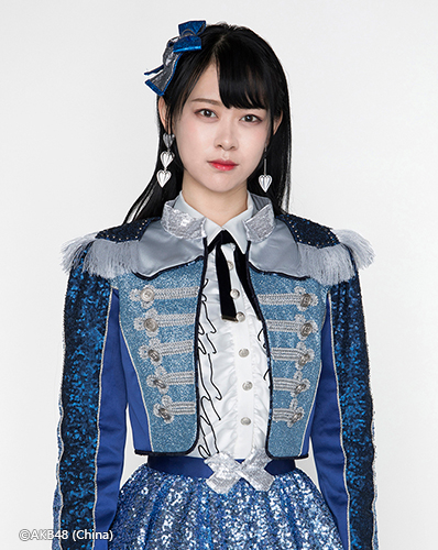ファイル:2018年AKB48 Team SHプロフィール 宋欣然 2.jpg