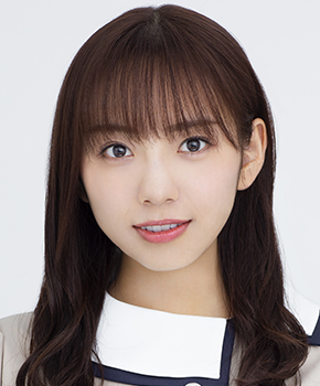 ファイル:2020年乃木坂46プロフィール 新内眞衣.jpg