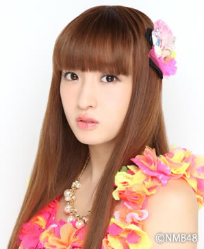 ファイル:2015年NMB48プロフィール 梅田彩佳.jpg