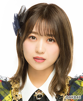 ファイル:2020年AKB48プロフィール 篠崎彩奈.jpg