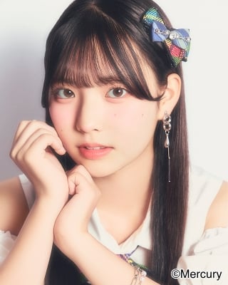 ファイル:2025年HKT48プロフィール 松永悠良 2.jpg