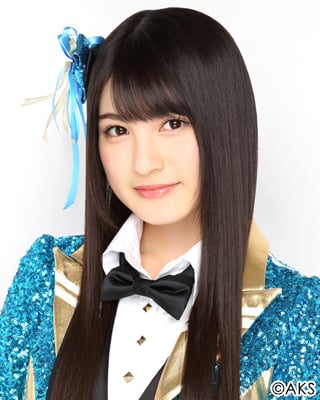 ファイル:2016年HKT48プロフィール 神志那結衣.jpg