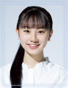 ファイル:2024年夏霞プロフィール顔写真 塩釜菜那.jpg