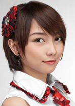 ファイル:2014年JKT48プロフィール Viviyona Apriani.jpg