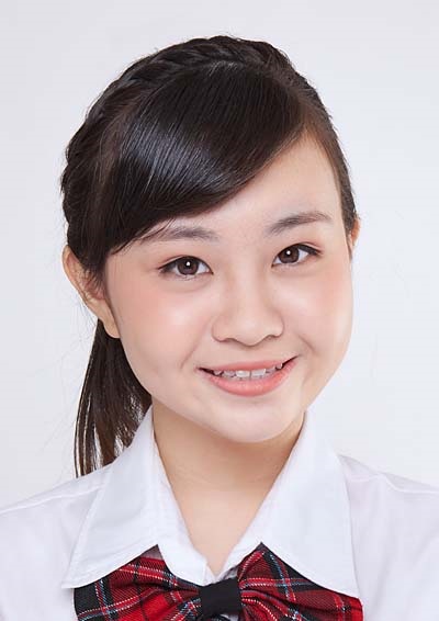 ファイル:2018年JKT48プロフィール Graciella Ruth Wiranto 1.jpg