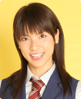 ファイル:2006年AKB48プロフィール 秋元才加 2.jpg