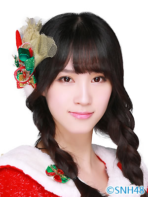 ファイル:2015年SNH48プロフィール 蒋芸 4.jpg