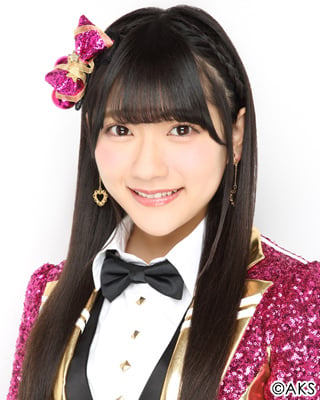 ファイル:2016年HKT48プロフィール 山田麻莉奈.jpg
