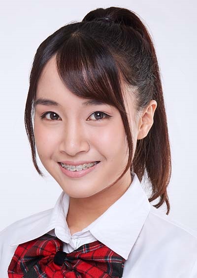 ファイル:2018年JKT48プロフィール Erika Ebisawa Kuswan 1.jpg