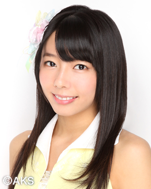 ファイル:2013年AKB48プロフィール 中村麻里子.jpg