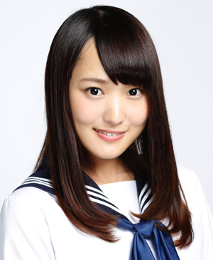 ファイル:2015年欅坂46プロフィール 菅井友香.jpg