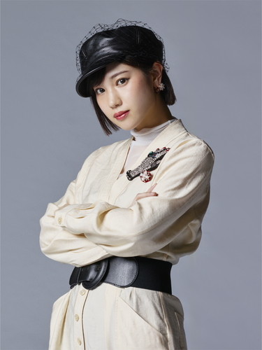 ファイル:2019年吉本坂46プロフィール 高野祐衣 2.jpg