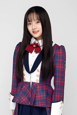 ファイル:2021年AKB48 Team SHプロフィール 彭露萱 4.jpg