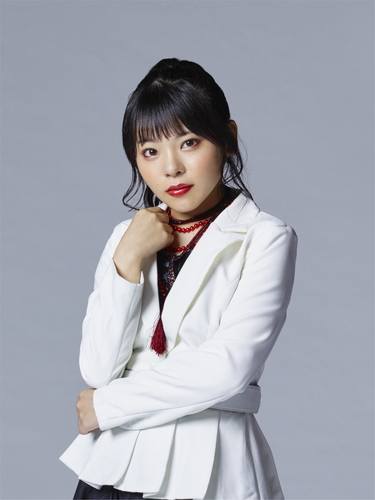 ファイル:2019年吉本坂46プロフィール 藤井菜央 2.jpg