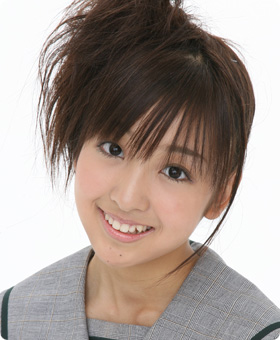 2006年AKB48プロフィール 板野友美 2.jpg