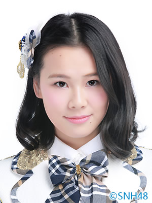 ファイル:2015年SNH48プロフィール 李晶.jpg