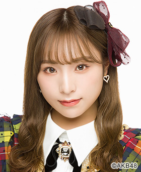 ファイル:2020年AKB48プロフィール 左伴彩佳.jpg