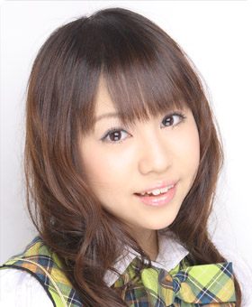 ファイル:2008年AKB48プロフィール 大江朝美.jpg