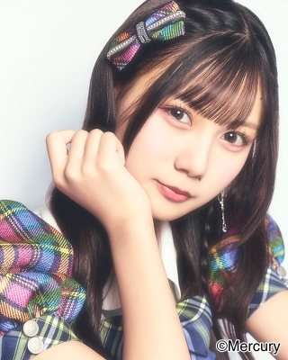 ファイル:2025年HKT48プロフィール 猪原絆愛 2.jpg