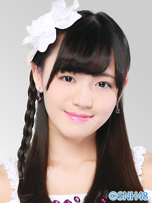 ファイル:2015年SNH48プロフィール 万丽娜 3.jpg