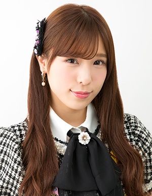 ファイル:2017年AKB48プロフィール 小嶋菜月.jpg
