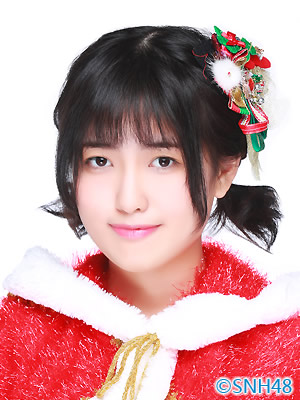 ファイル:2015年SNH48プロフィール 杜雨微 2.jpg