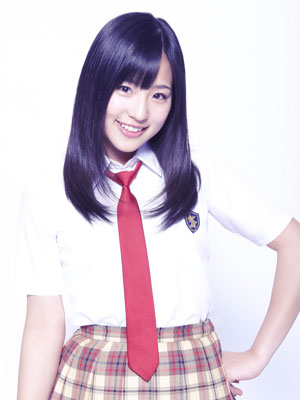 ファイル:渡り廊下走り隊 青春のフラッグ 仲川遥香.jpg