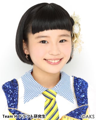 ファイル:2015年HKT48プロフィール 村川緋杏.jpg
