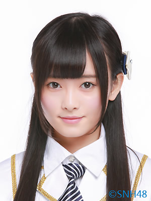 ファイル:2014年SNH48プロフィール 鞠婧祎.jpg