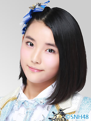 ファイル:2015年SNH48プロフィール 洪珮雲.jpg