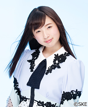 ファイル:2019年SKE48プロフィール 鈴木恋奈.jpg