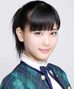 ファイル:2014年乃木坂46プロフィール 伊藤純奈 3.jpg