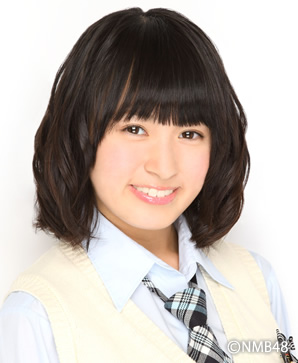 ファイル:2013年NMB48プロフィール 照井穂乃佳.jpg