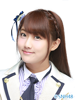 ファイル:2015年SNH48プロフィール 李艺彤 2.jpg