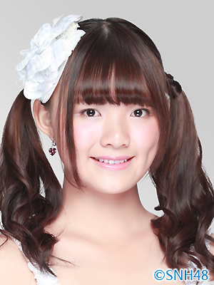 ファイル:2015年SNH48プロフィール 刘诗蕾.jpg