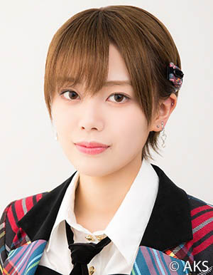 ファイル:2018年AKB48プロフィール 早坂つむぎ.jpg