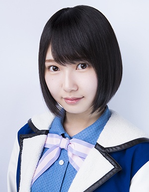 ファイル:2017年HKT48プロフィール 井上由莉耶.jpg