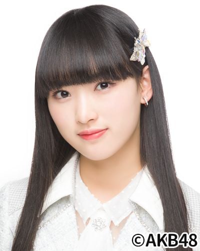 ファイル:2022年AKB48プロフィール 歌田初夏.jpg
