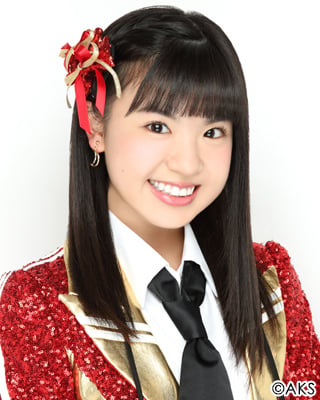 ファイル:2016年HKT48プロフィール 外薗葉月.jpg