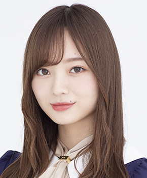 ファイル:2019年乃木坂46プロフィール 梅澤美波.jpg