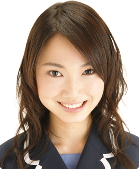 ファイル:2006年AKB48プロフィール 高田彩奈.jpg