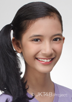 ファイル:2015年JKT48プロフィール Jinan Safa Safira.jpg