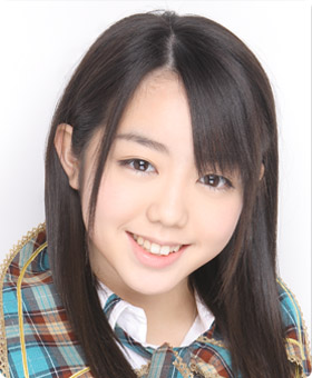 ファイル:2008年AKB48プロフィール 峯岸みなみ.jpg