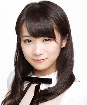 ファイル:2013年乃木坂46プロフィール 秋元真夏 3.jpg