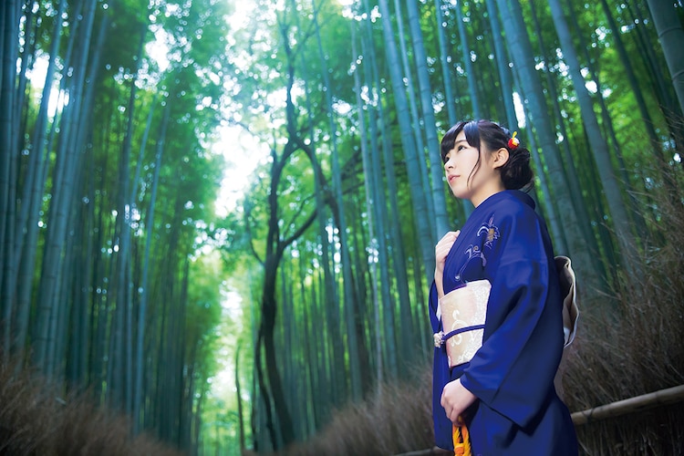 ファイル:岩佐美咲 初酒.jpg