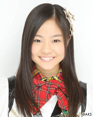 ファイル:2012年HKT48プロフィール 穴井千尋.jpg