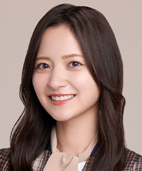 ファイル:2021年乃木坂46プロフィール 金川紗耶 4.jpg
